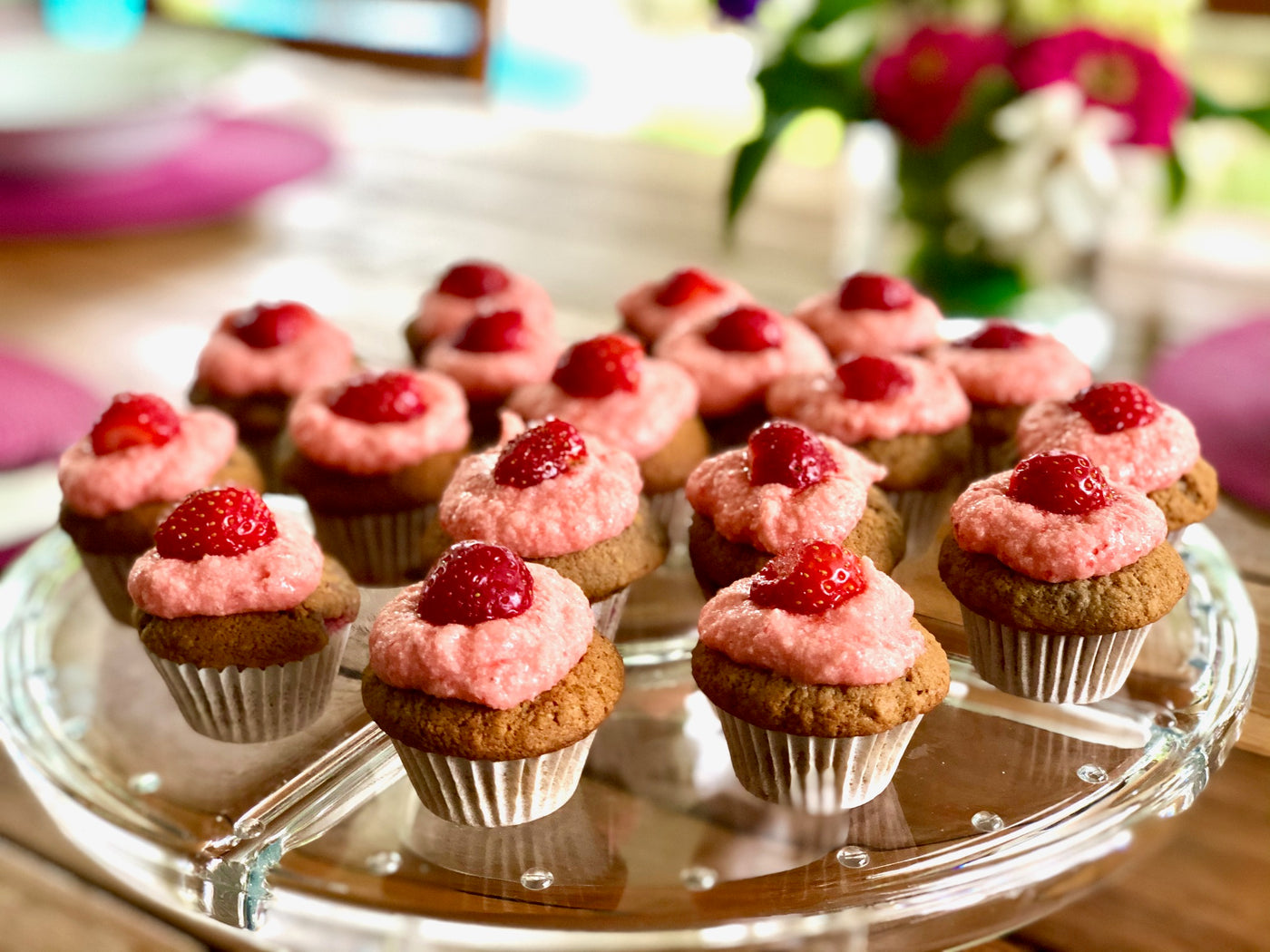 Les minis cupcakes aux fraises