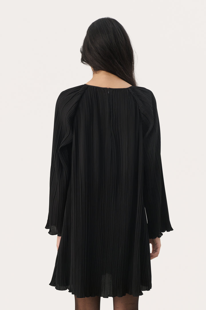 Robe courte plissée Milana