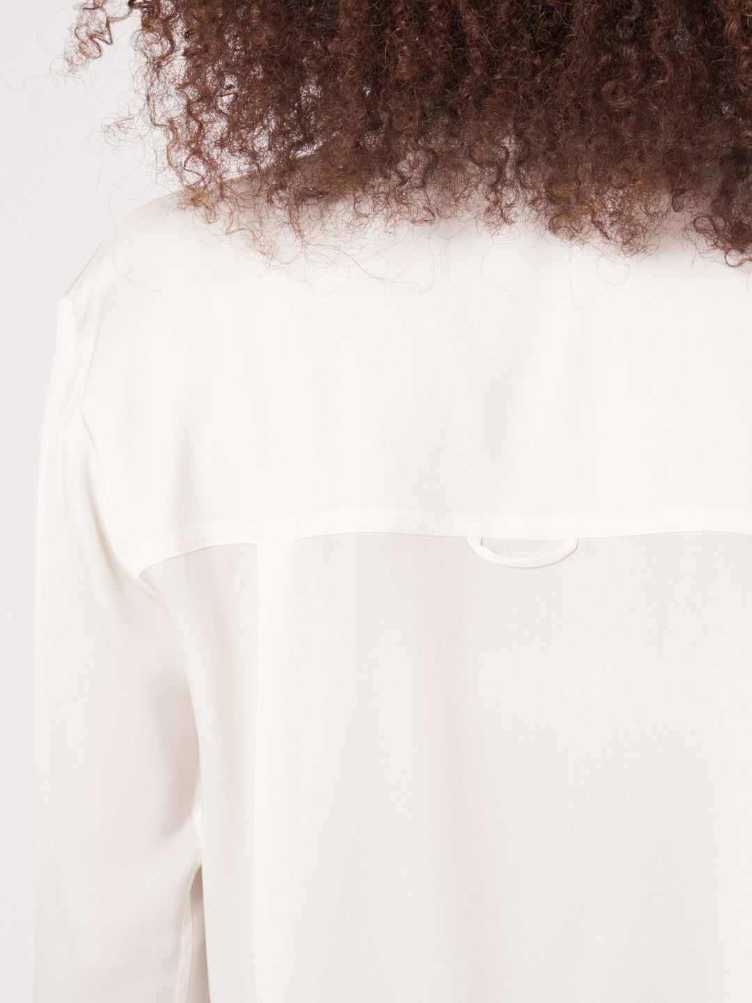 Blouse classique de pure soie