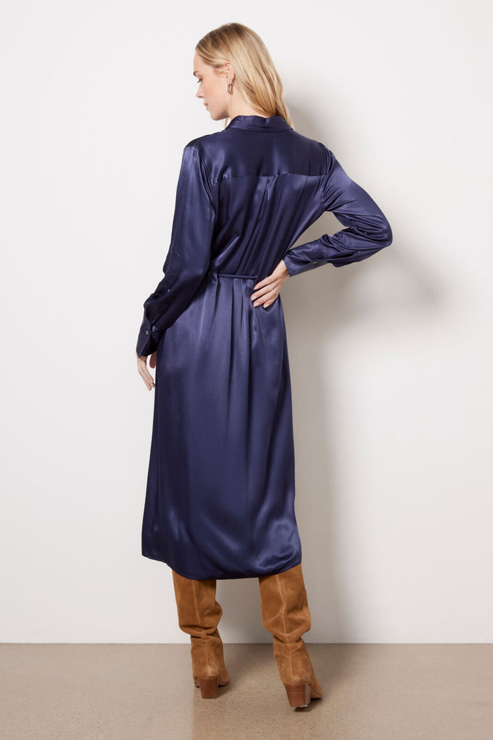 Robe chemisier en satin