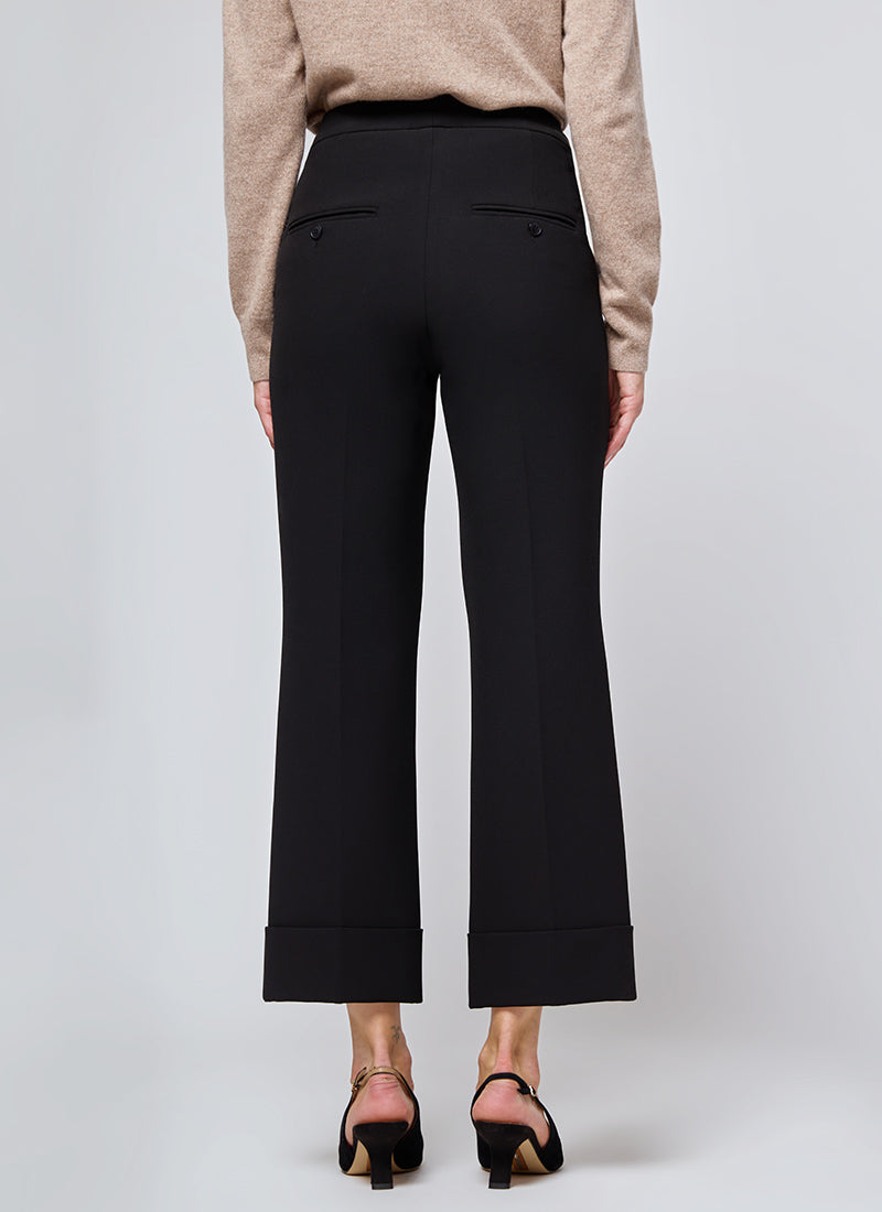 Pantalon court droit France