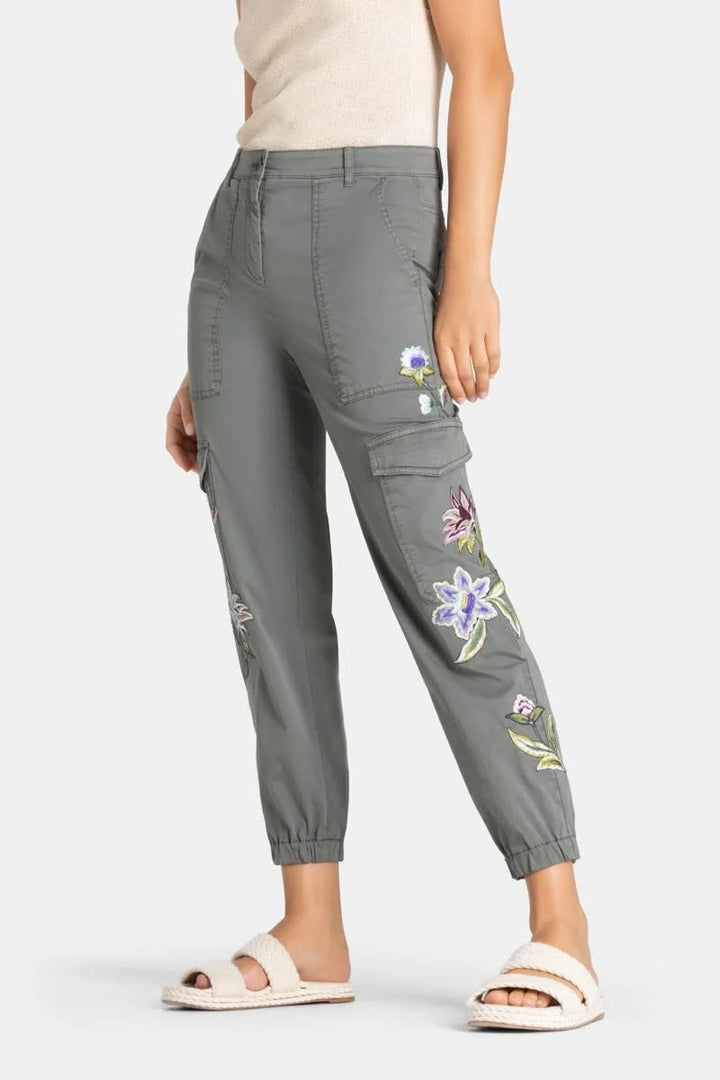 Pantalon cargo avec broderie fleurs